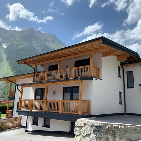 Apartament Reich
