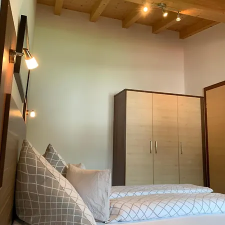 Reich Apartment *
